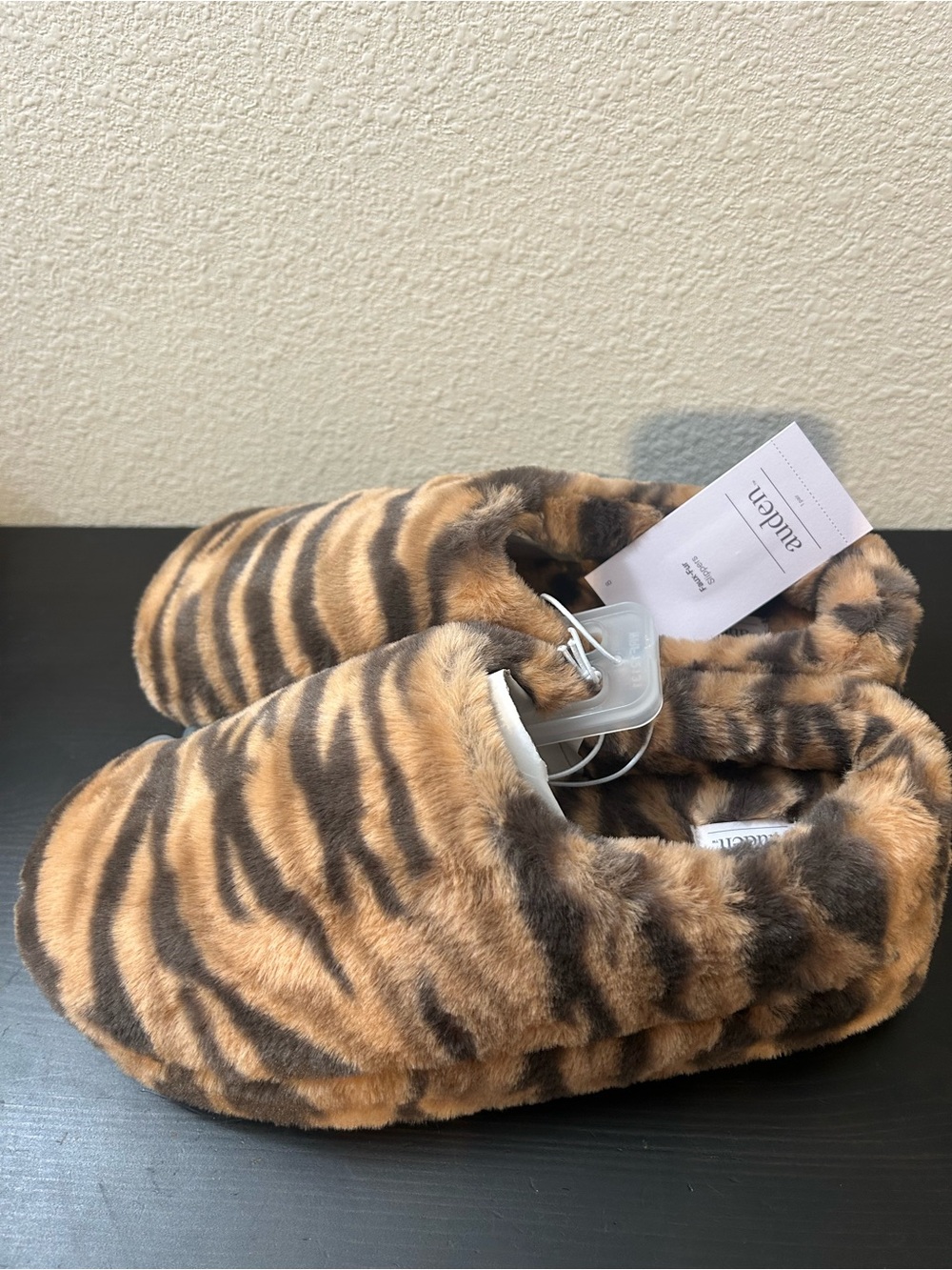 Auden Kids' Faux Fur Tiger Print Slippers - Brown